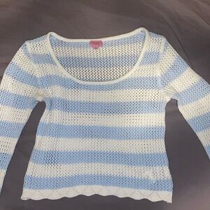 Francesca’s long sleeve knitted top